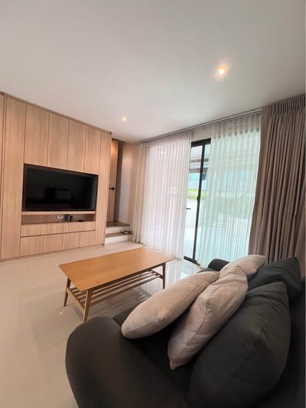 uploads/224782b1-cf00-4933-b11b-a670474fdf77/e75e7dbb-79bb-440b-90df-701225a9f012