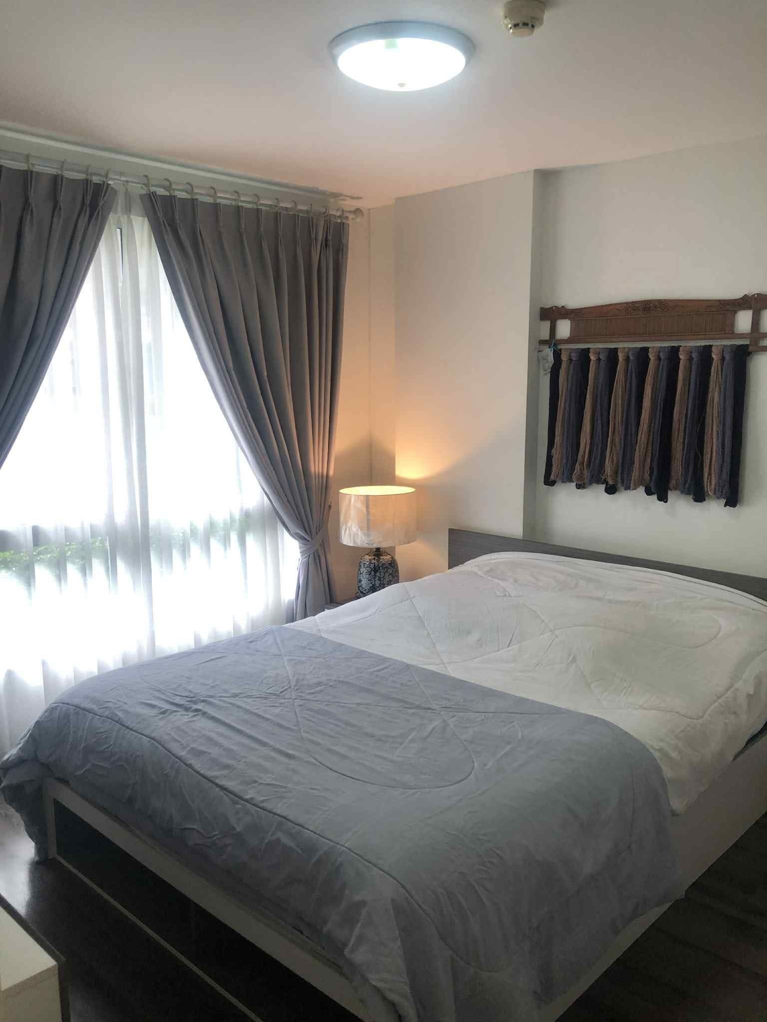 D VIENG Santitham - Image 4