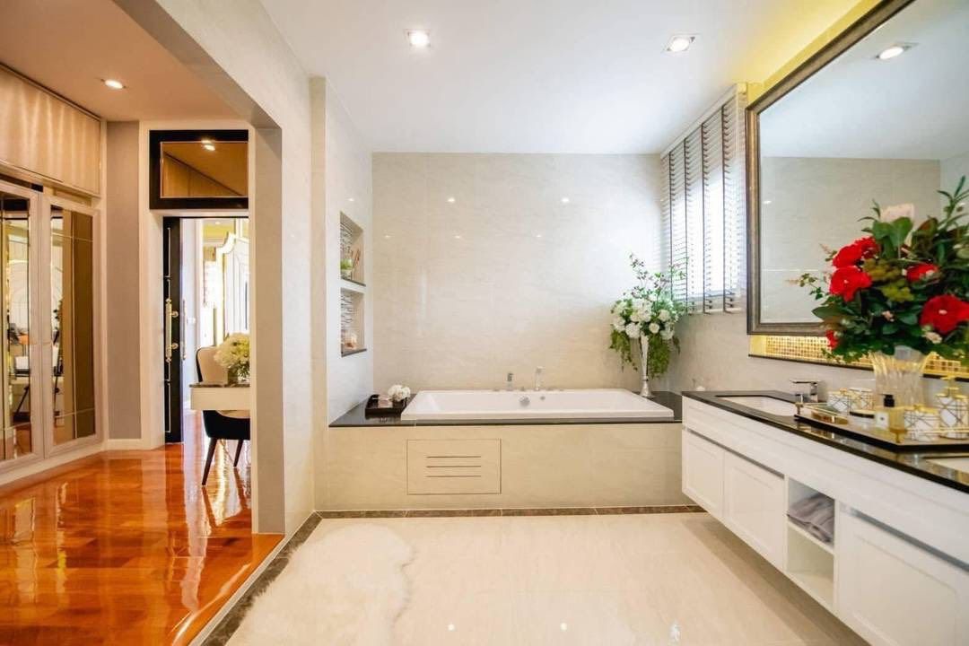 The Grand Lux Bangna-Suanluang - Image 11