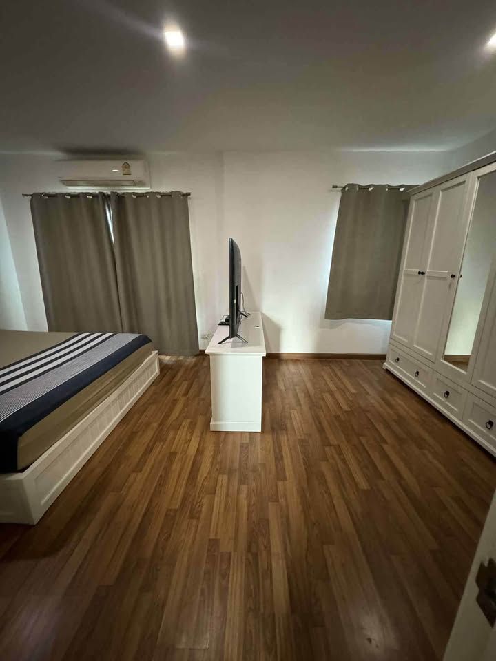 Pruksaville 73 Pattanakarn - Image 2