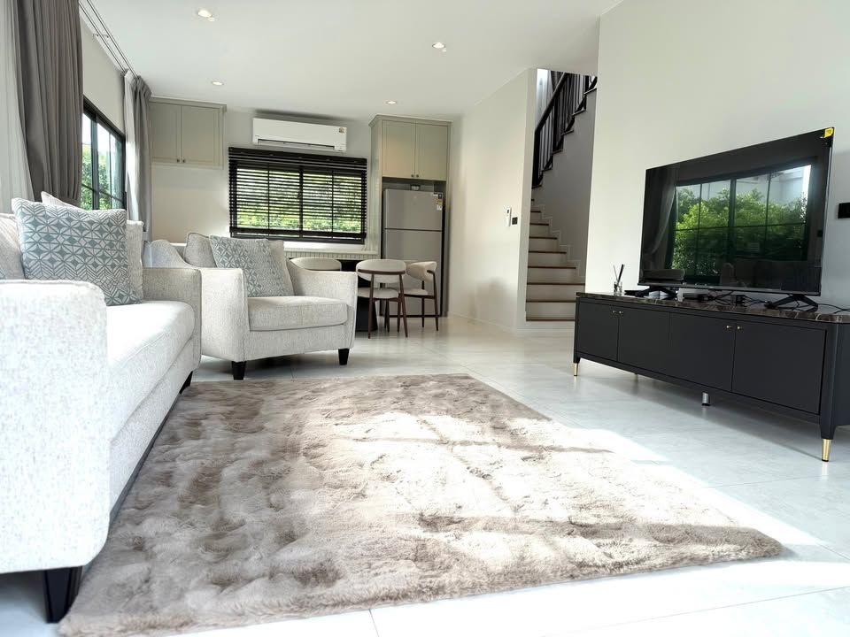 uploads/224782b1-cf00-4933-b11b-a670474fdf77/ee285dd3-70f6-4284-bb0e-58f5ddf751d8