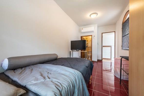 4 Bedroom Townhouse For Rent in Anusawari, Bang Khen, Bangkok - Image 2