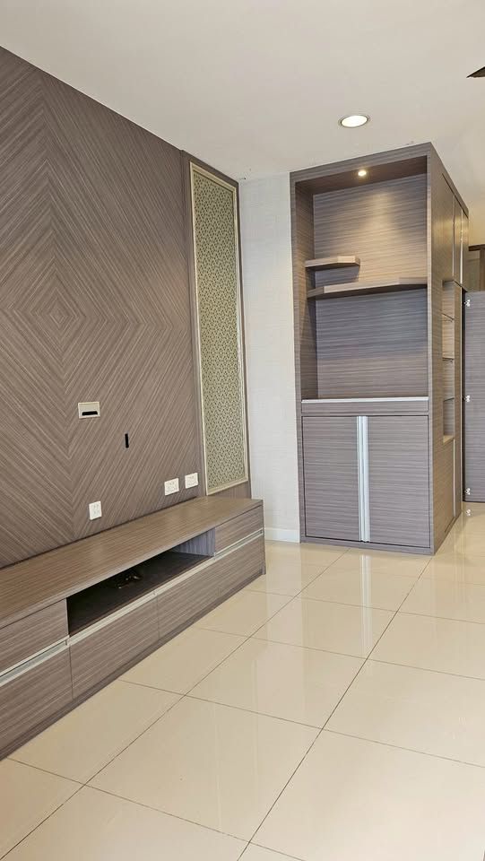 uploads/224782b1-cf00-4933-b11b-a670474fdf77/f185cbf9-29b3-4074-903b-f53af9db8d94