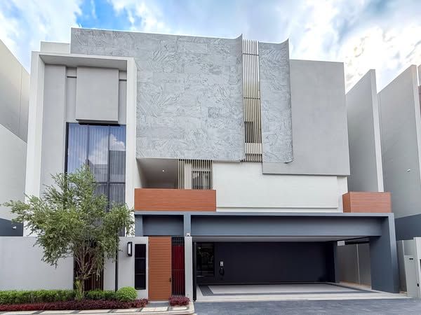 BuGaan Krungthep Kreetha - Image 20