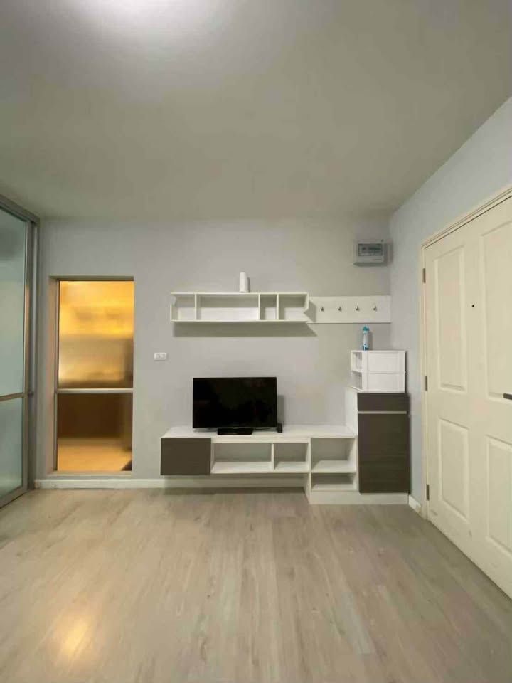 DCondo Sign - Image 1