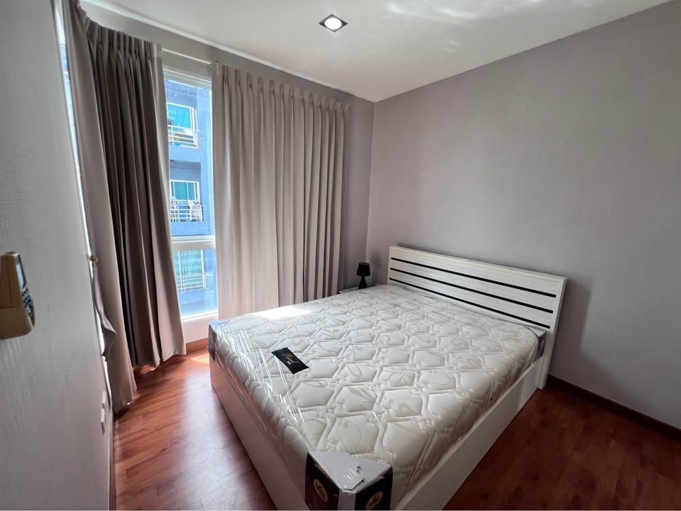 1 卧室 公寓 出租 在  - Image 2