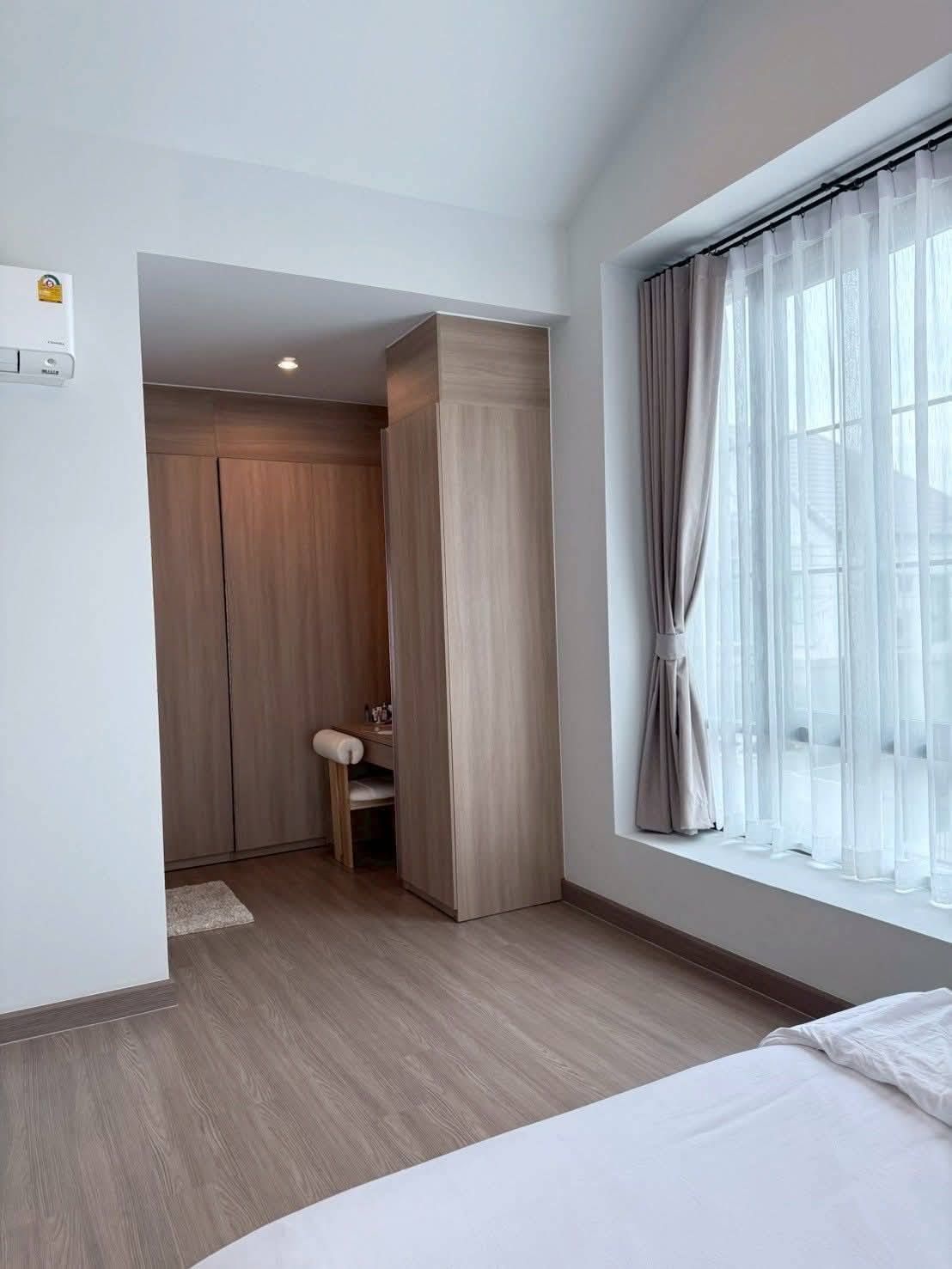 3 卧室 独立房屋 出租 在  - Image 9