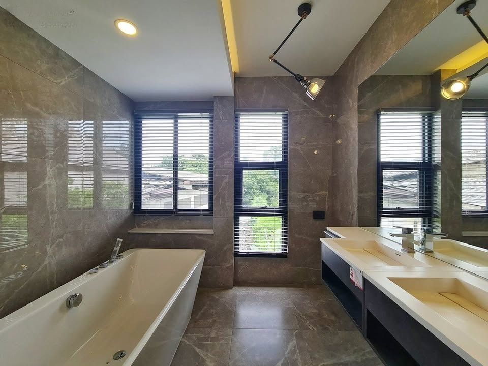 uploads/224782b1-cf00-4933-b11b-a670474fdf77/f9695a00-ab16-47df-8dbb-a386dff7b9e5