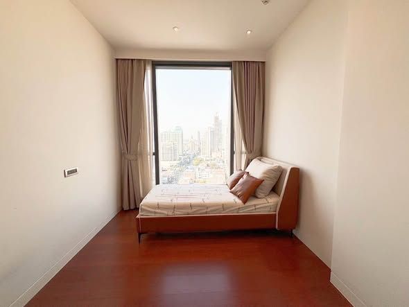 คุณ บาย ยู อินสไปร์ บาย สตาร์ค - Image 4