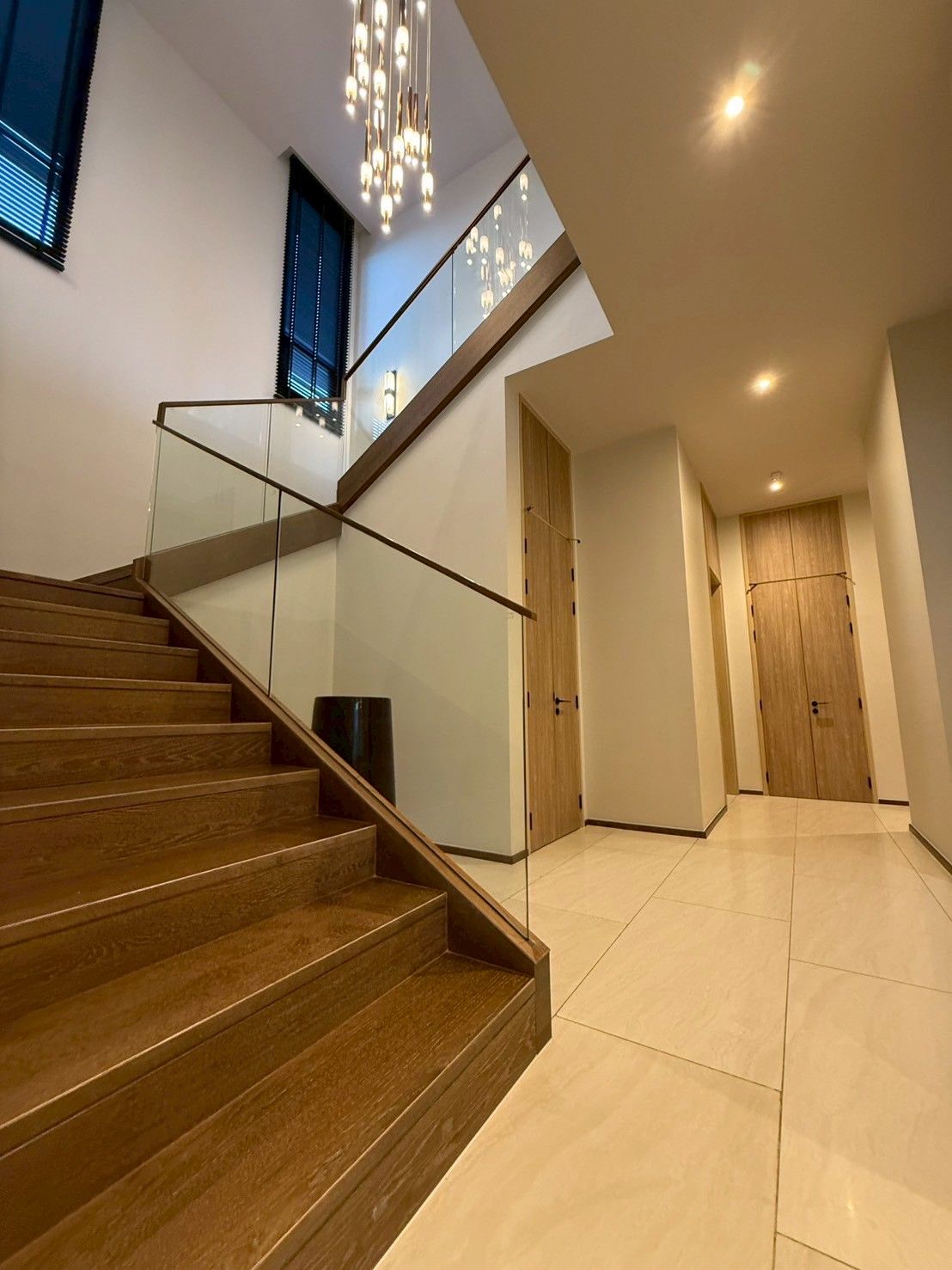 uploads/224782b1-cf00-4933-b11b-a670474fdf77/fbdb4d3c-a5c2-49a8-8d55-0a4cf46848ae