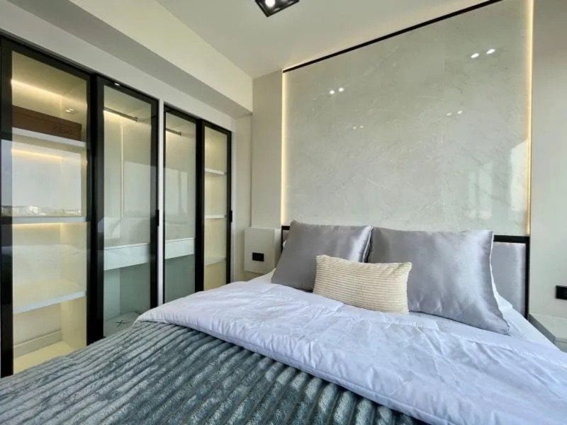 Ruan Kum Tower - Image 6