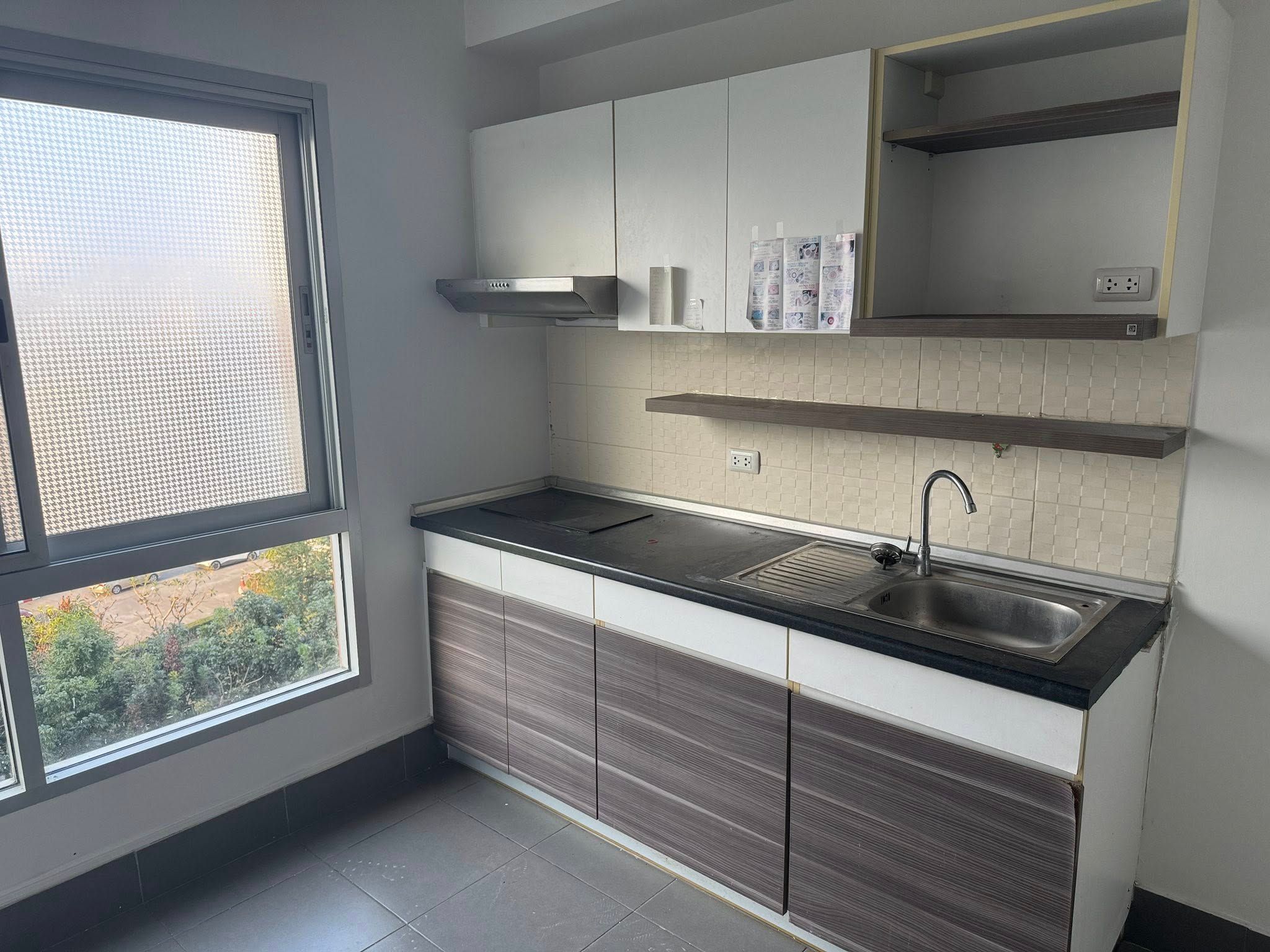 1 卧室 公寓 出售 在  - Image 5