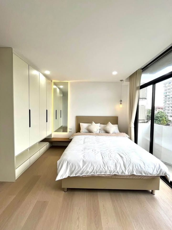 Nakornping Condominium - Image 2