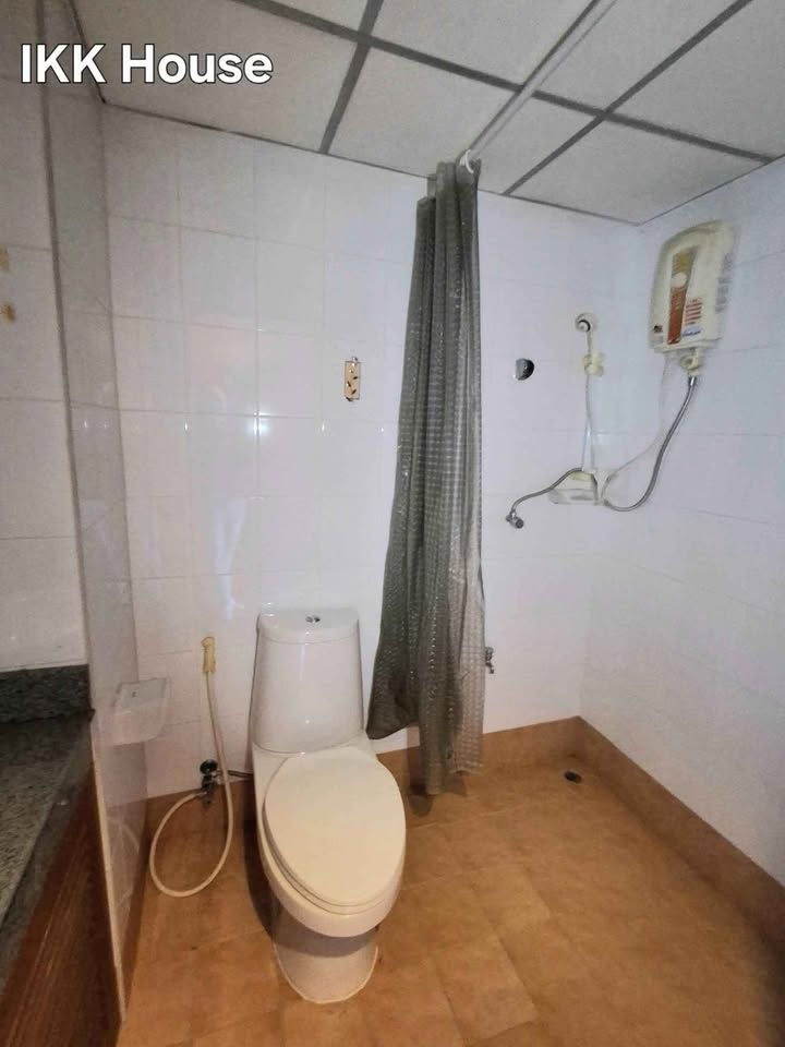 Hillside 7 - Image 10