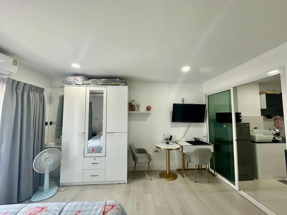 ซีรีโน แอร์พอร์ต คอนโดมิเนียม - Image 3