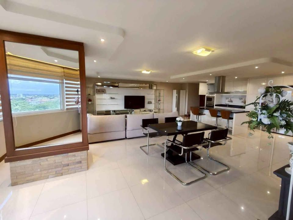 Hillside 4 Condotel - Image 2