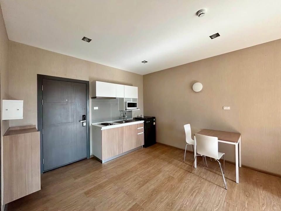 1 卧室 公寓 出售 在  - Image 2