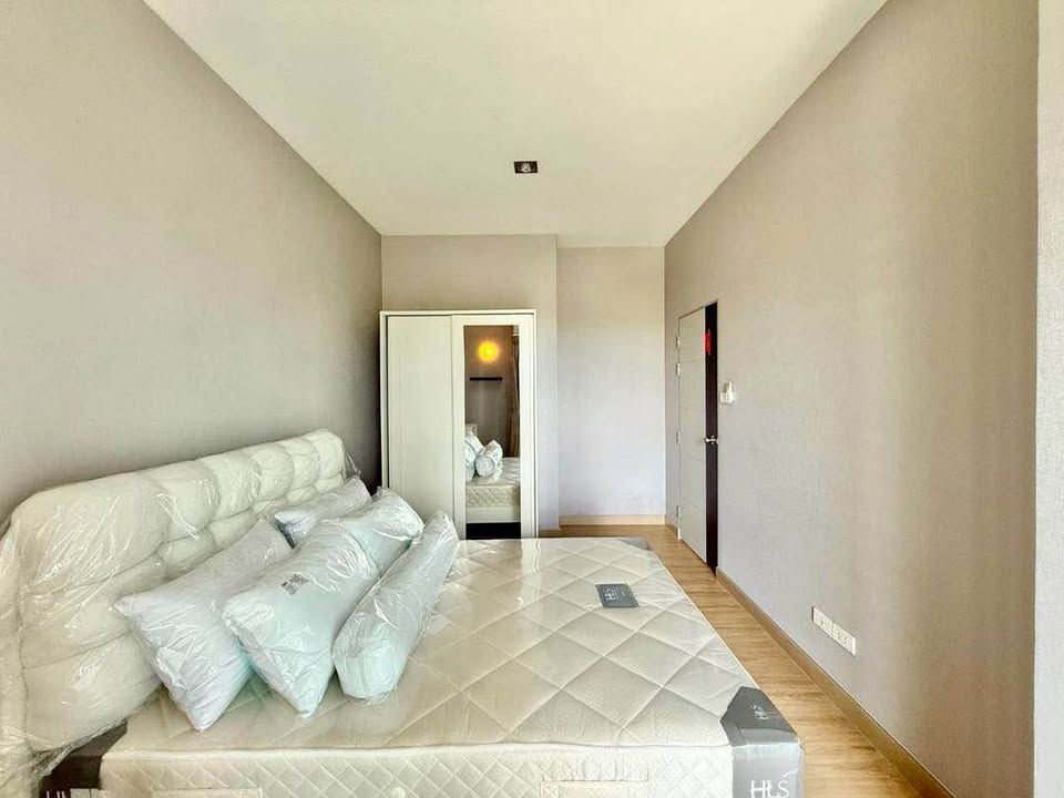 One Plus Mahidol - Image 11