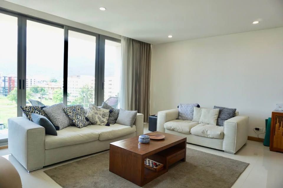 uploads/304ba21c-6952-4b83-8c84-72df86056d1b/4853ff84-c1fb-4de5-848e-b57818727cbe