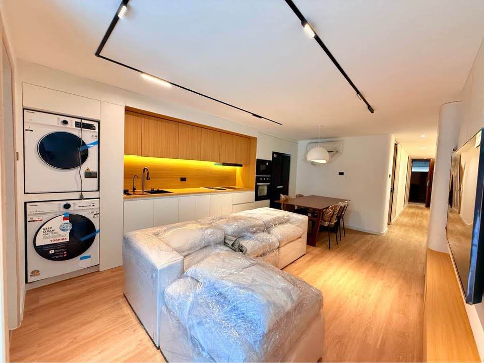 uploads/304ba21c-6952-4b83-8c84-72df86056d1b/556e660e-3061-4eba-a926-ab07d993e42a