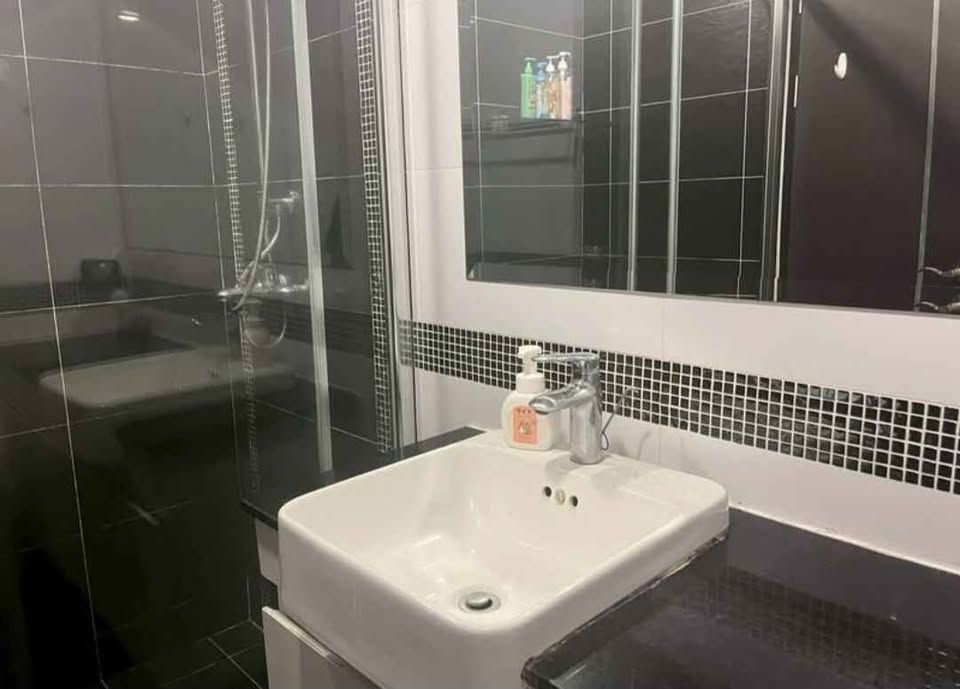 1 卧室 公寓 出售 在  - Image 7