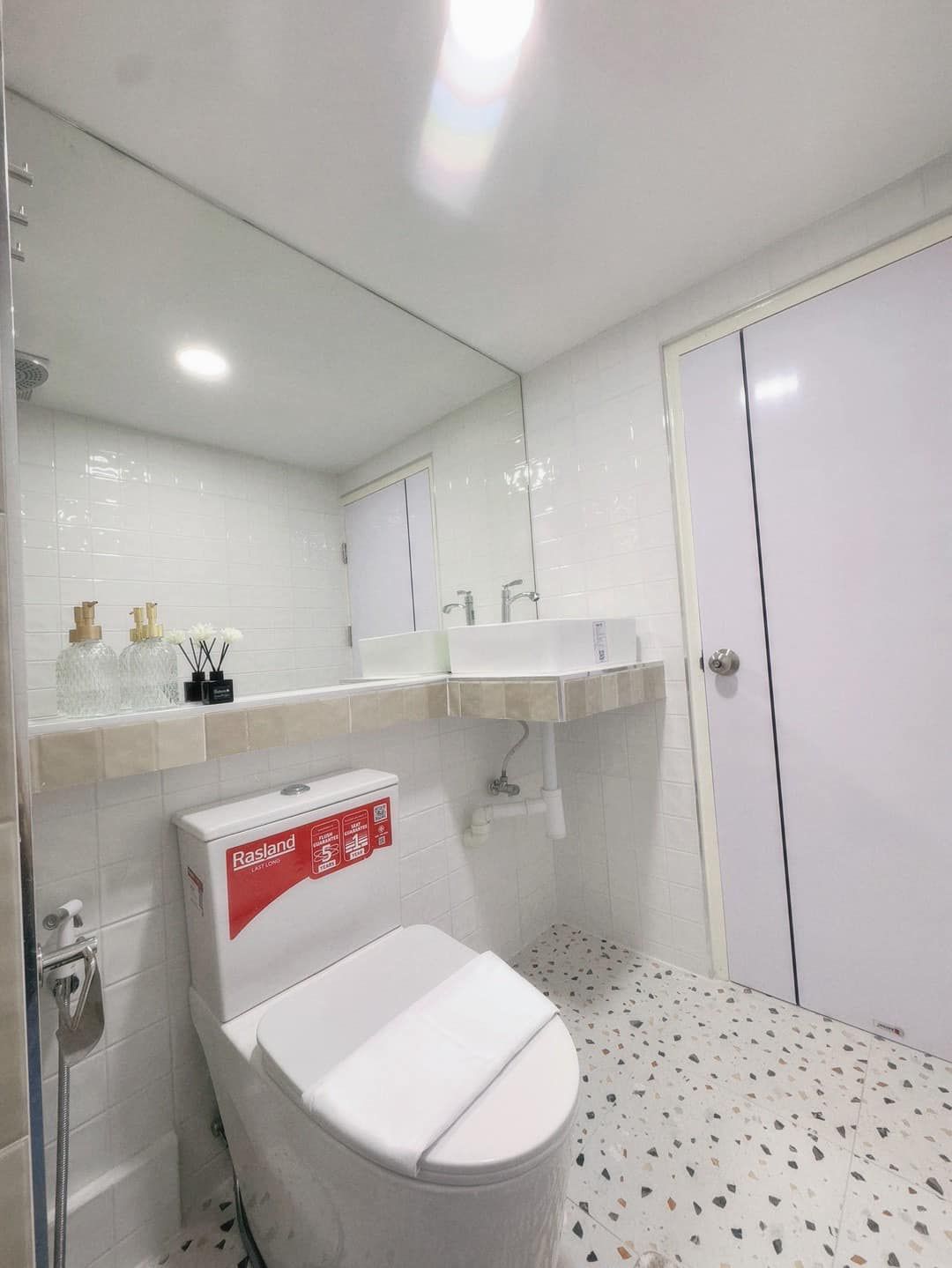 uploads/304ba21c-6952-4b83-8c84-72df86056d1b/65945766-a741-4bc5-875a-11d3a5c0a2c7