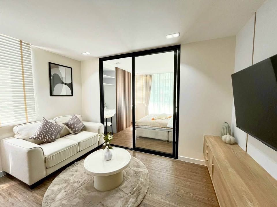 เจซี ฮิลล์ เพลส - Image 1