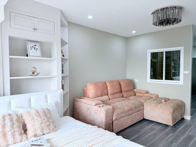 ChangKlan Resident - Image 1