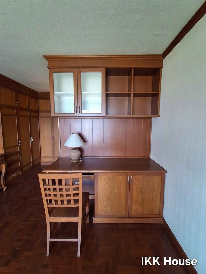 Hillside 7 - Image 5