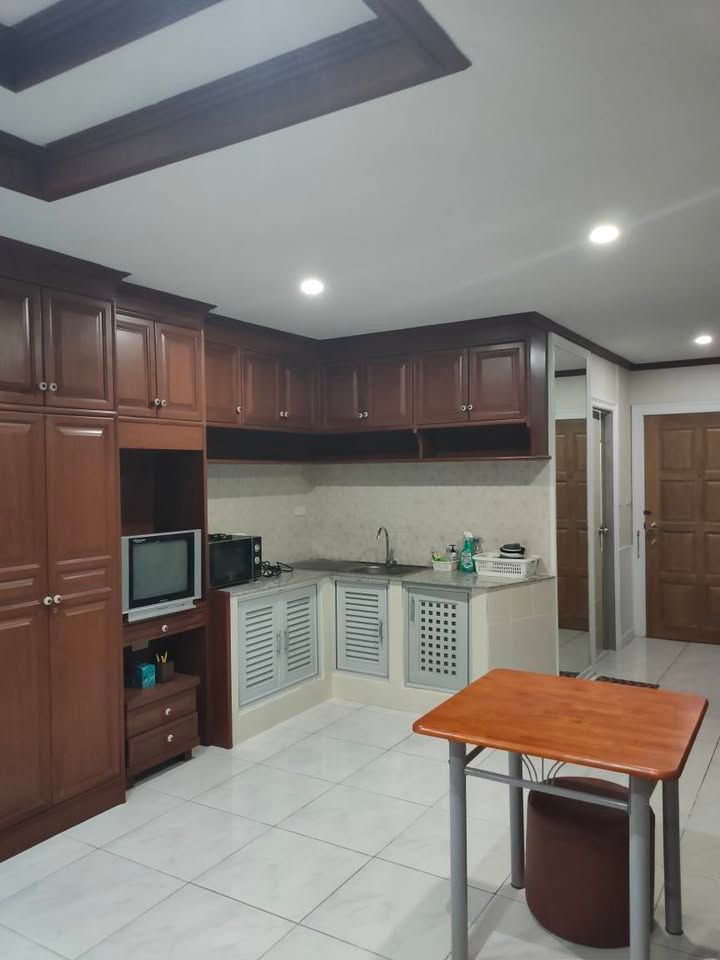 ChangKlan Resident - Image 2