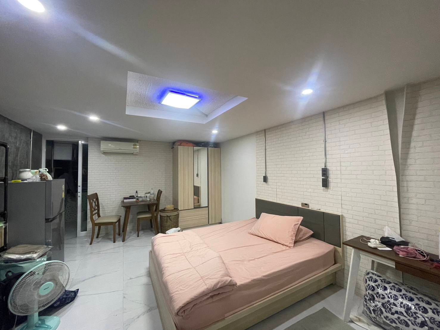 Srithana Condominium 2 - Image 1