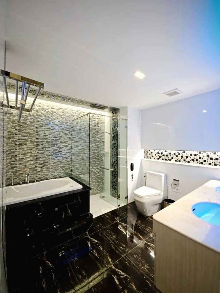 1 Bedroom Condo For Sale in Mae Hia, Mueang Chiang Mai, Chiang Mai - Image 9