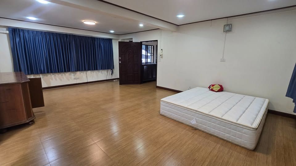 4 ห้องนอน ทาวน์เฮาส์ สำหรับเช่า ใน ห้วยขวาง, ห้วยขวาง, กรุงเทพมหานคร - Image 7