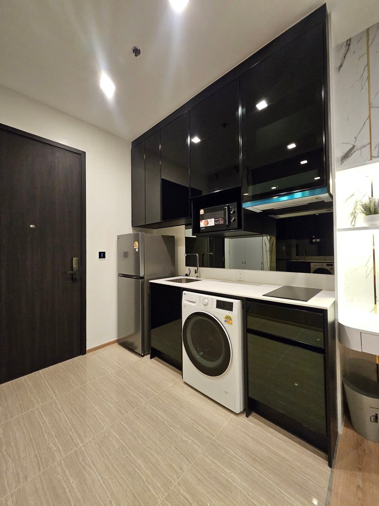 โนเบิล อราวน์ อารีย์ - Image 16