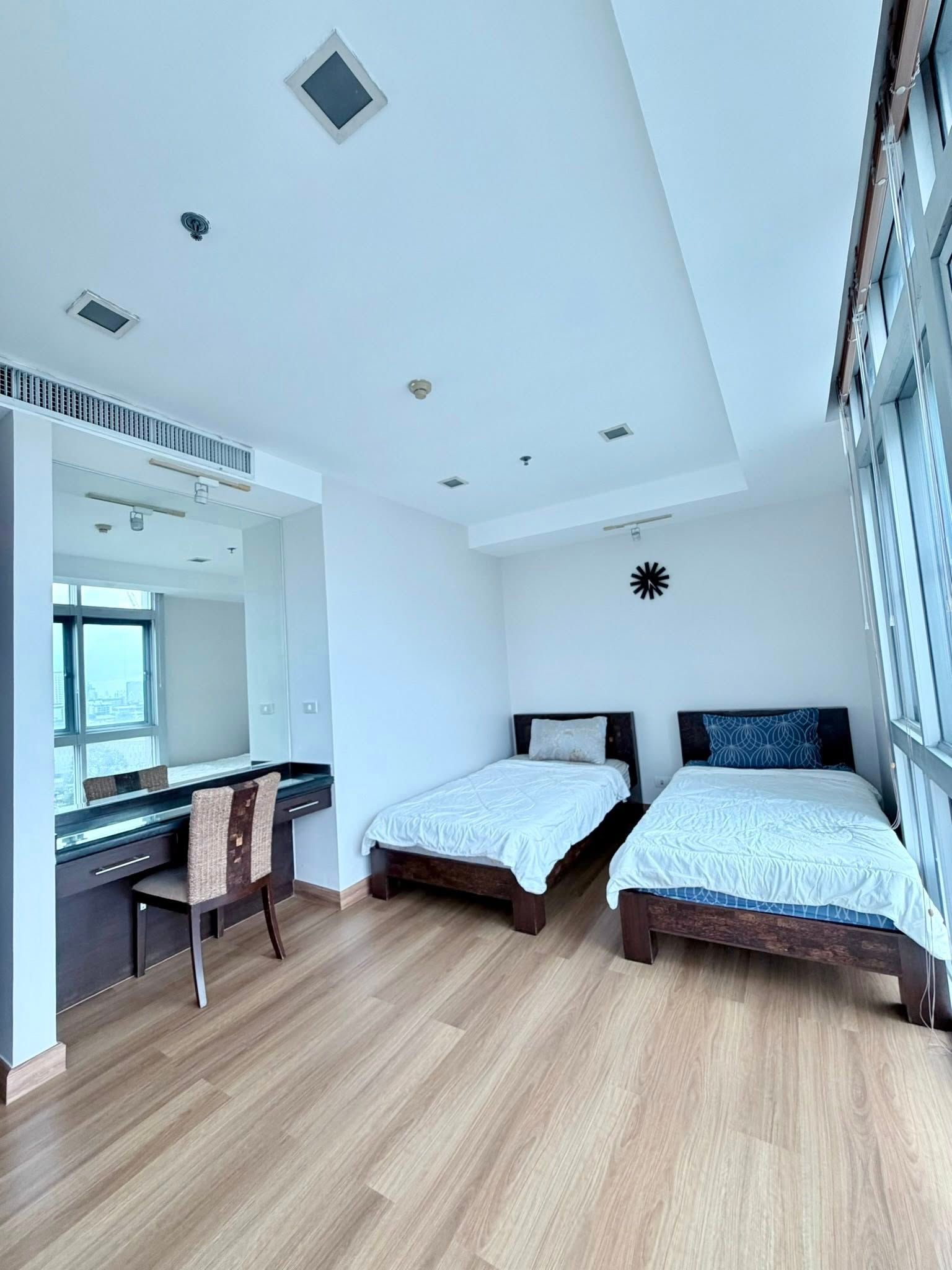 Nusasiri Grand Condominium - Image 15