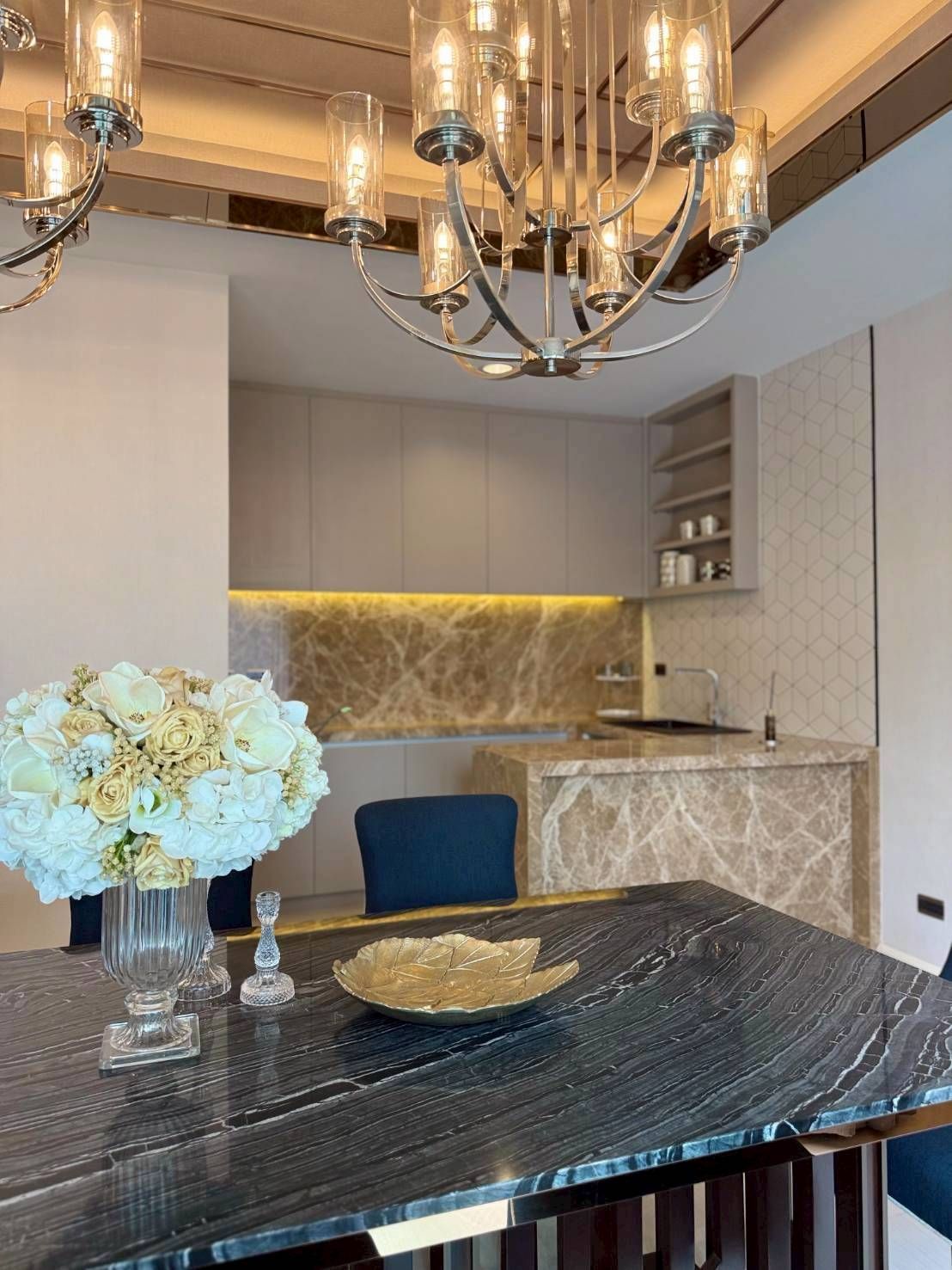 Blue Lagoon 2 - Image 7