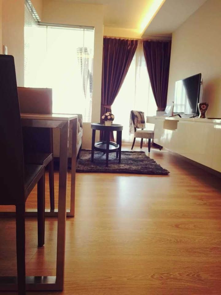 H Sukhumvit 43 - Image 4