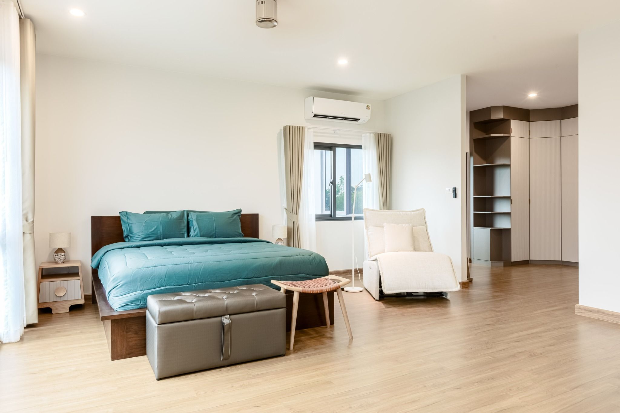 uploads/3efcf3ff-14c0-49cd-a97d-c18a86e0c28f/01fad52b-569e-4e5b-b0b0-e31e9af9693f