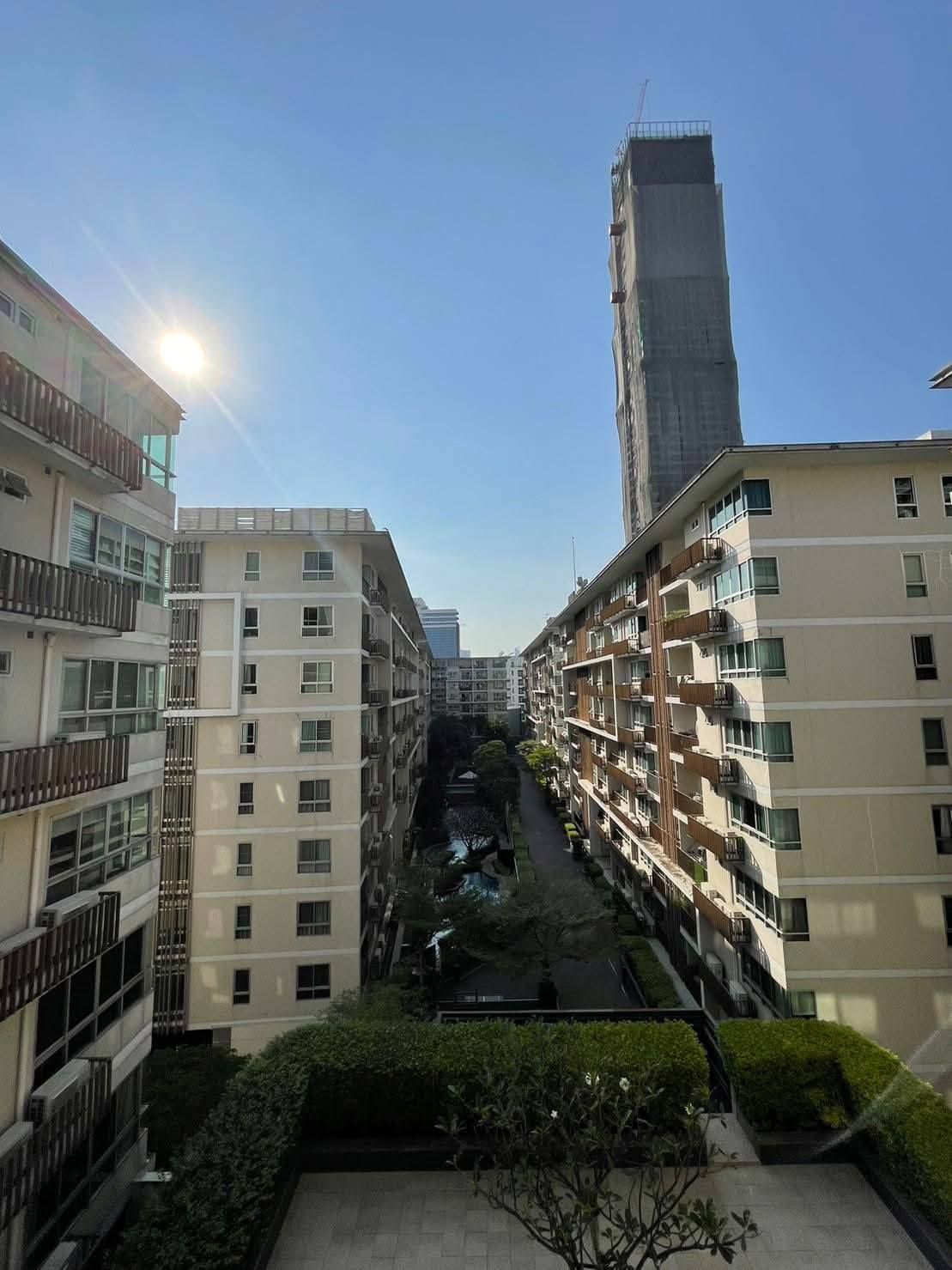 The Clover Thonglor - Image 8