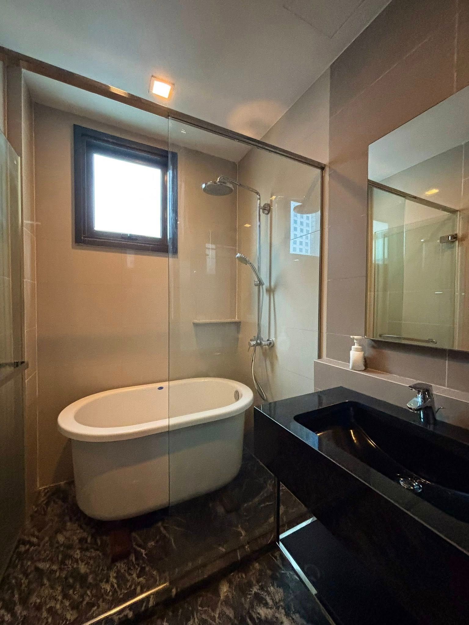 1 卧室 公寓 出租 在  - Image 26