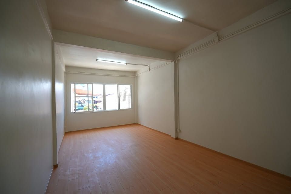 5 ห้องนอน ทาวน์เฮาส์ สำหรับขาย ใน คลองต้นไทร, คลองสาน, กรุงเทพมหานคร - Image 10