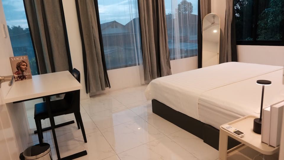 5 Bedroom House For Rent in Bang Na, Bang Na, Bangkok - Image 7