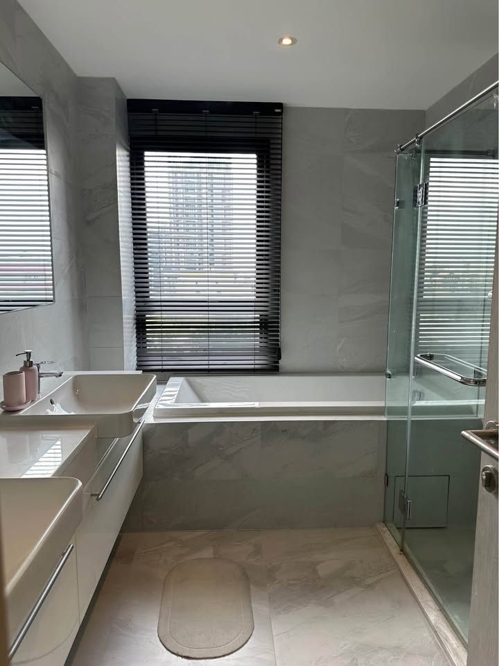 uploads/3efcf3ff-14c0-49cd-a97d-c18a86e0c28f/0b8ee1fc-2bad-40dd-98c6-238145d56d6c