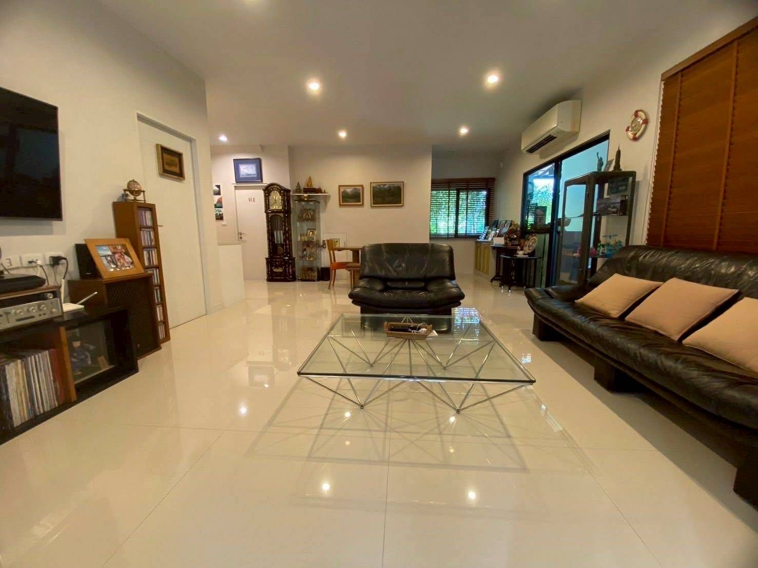 บุราสิริ พัฒนาการ - Image 2