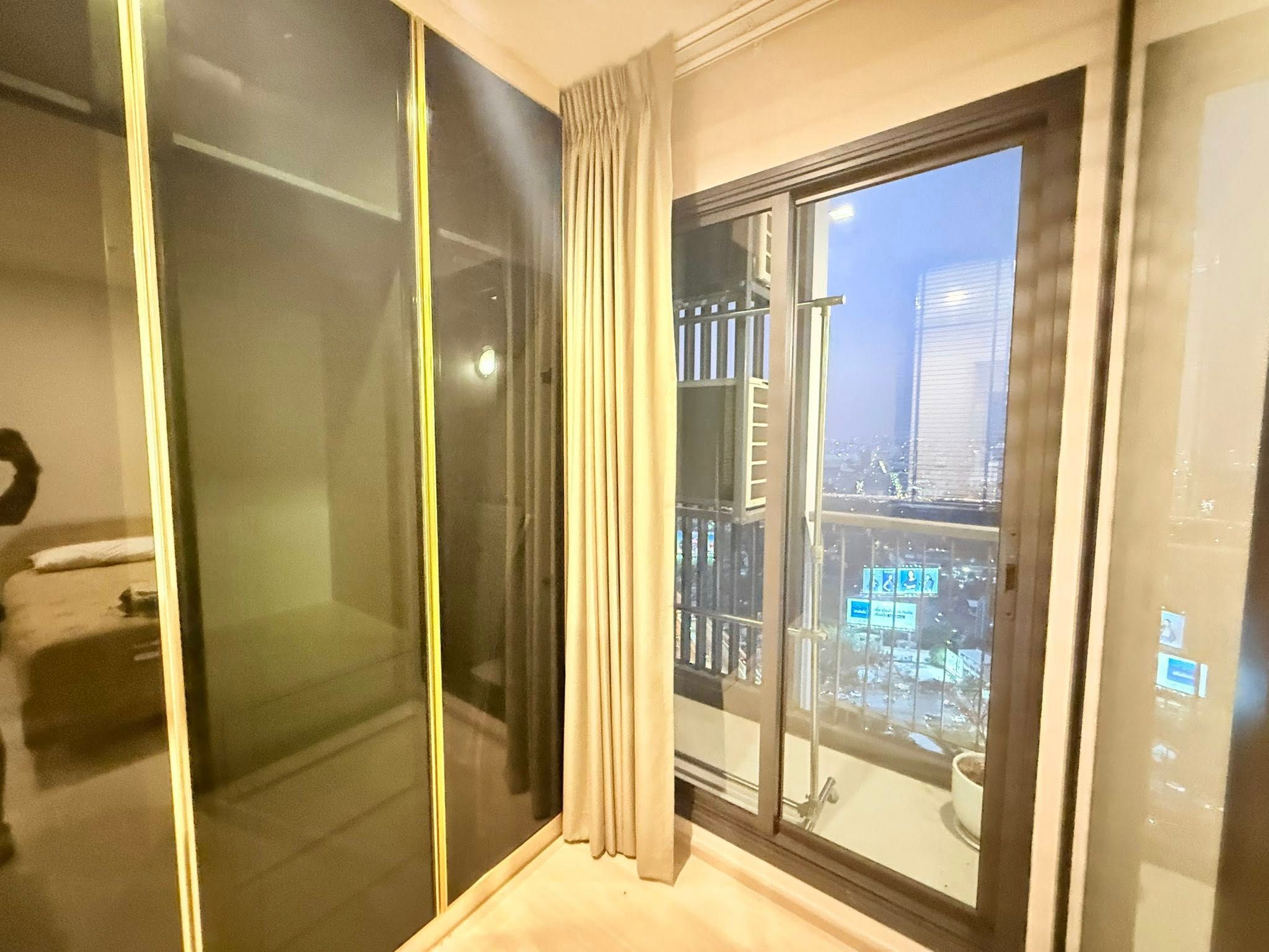 Life One Wireless - Image 8