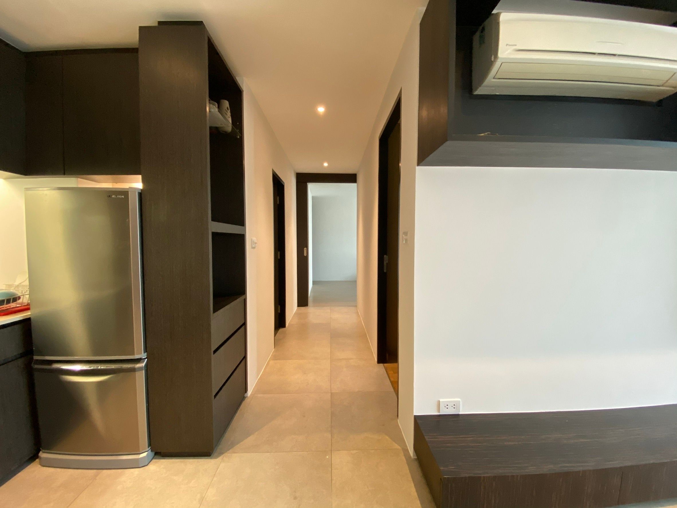 The Clover Thonglor - Image 5