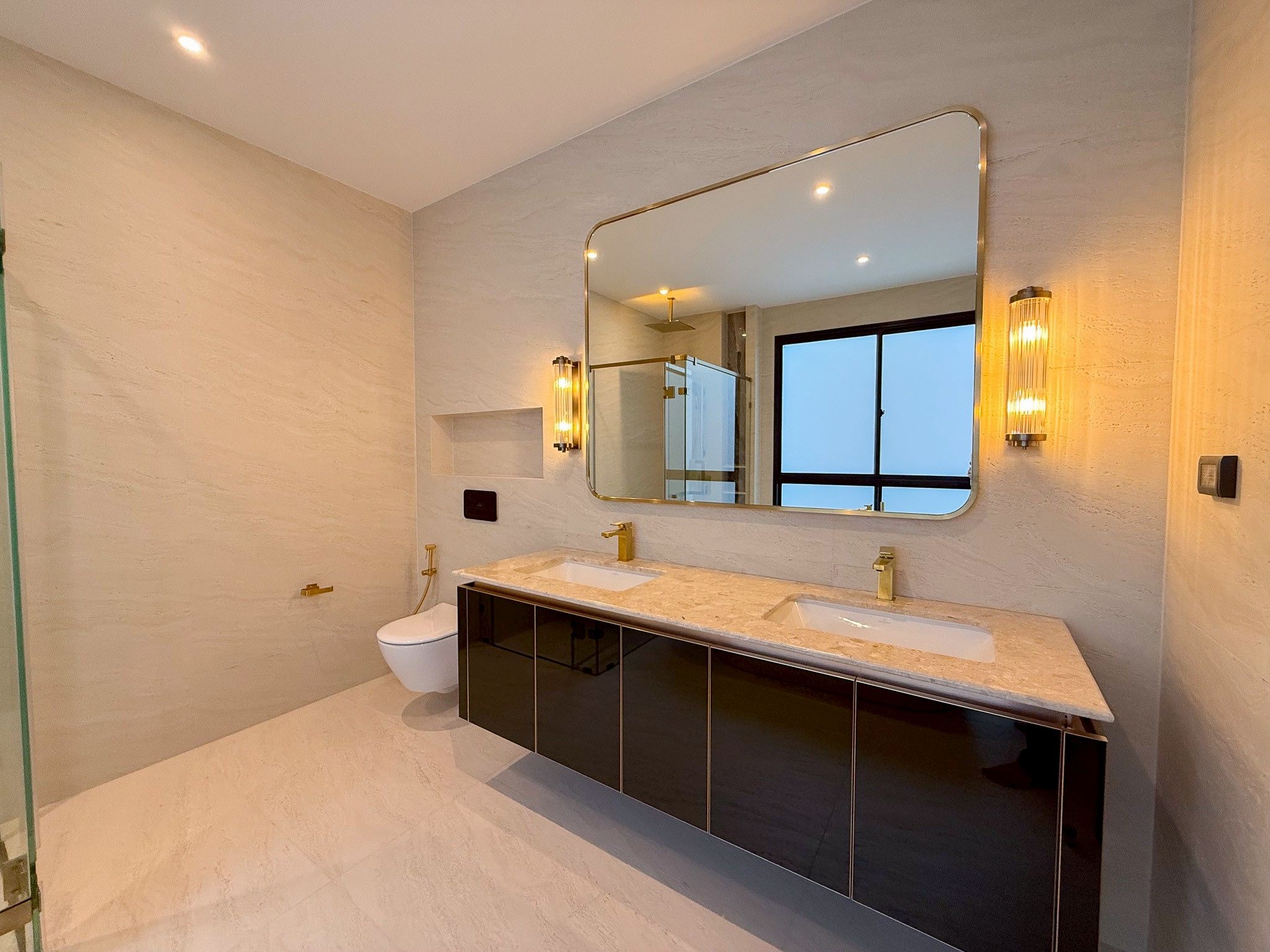 uploads/3efcf3ff-14c0-49cd-a97d-c18a86e0c28f/0efca18c-9c5a-4f3b-8731-866c1804638c