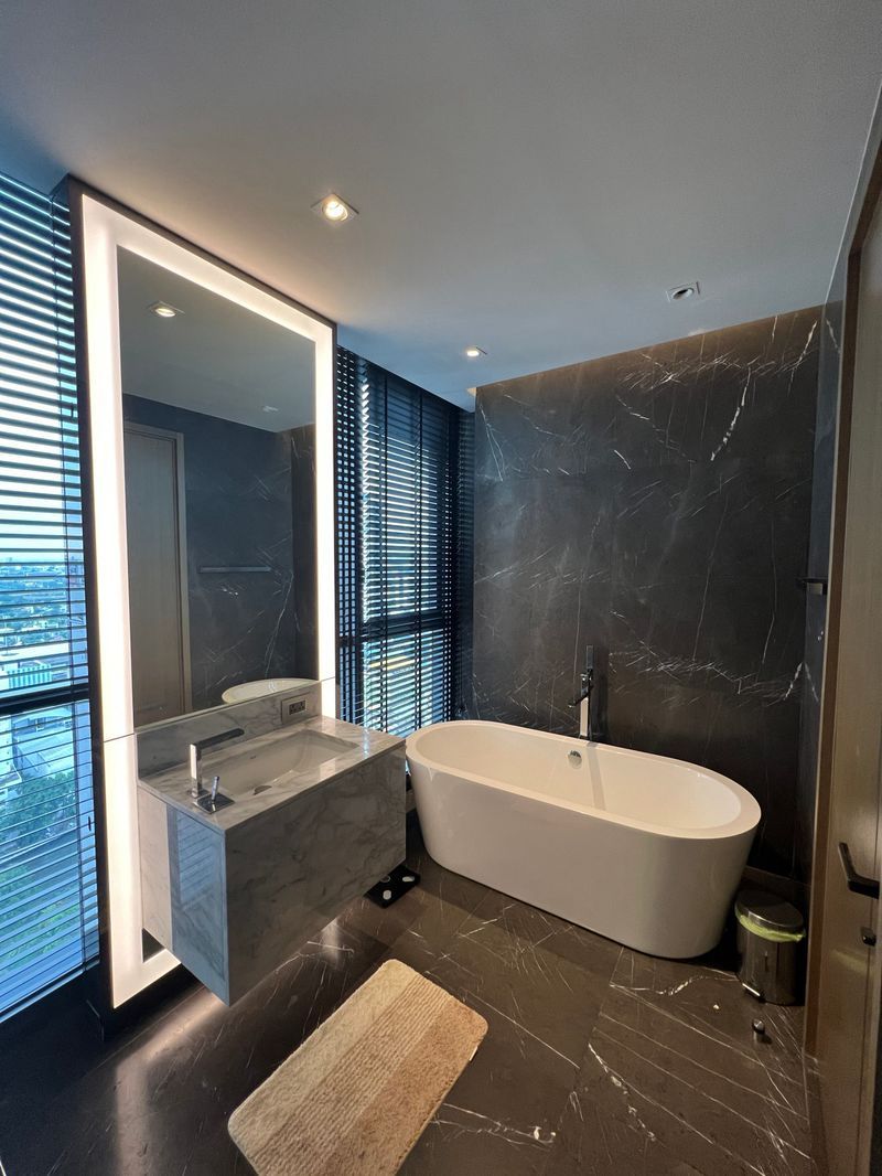 เดอะ โมนูเมนต์ ทองหล่อ - Image 14