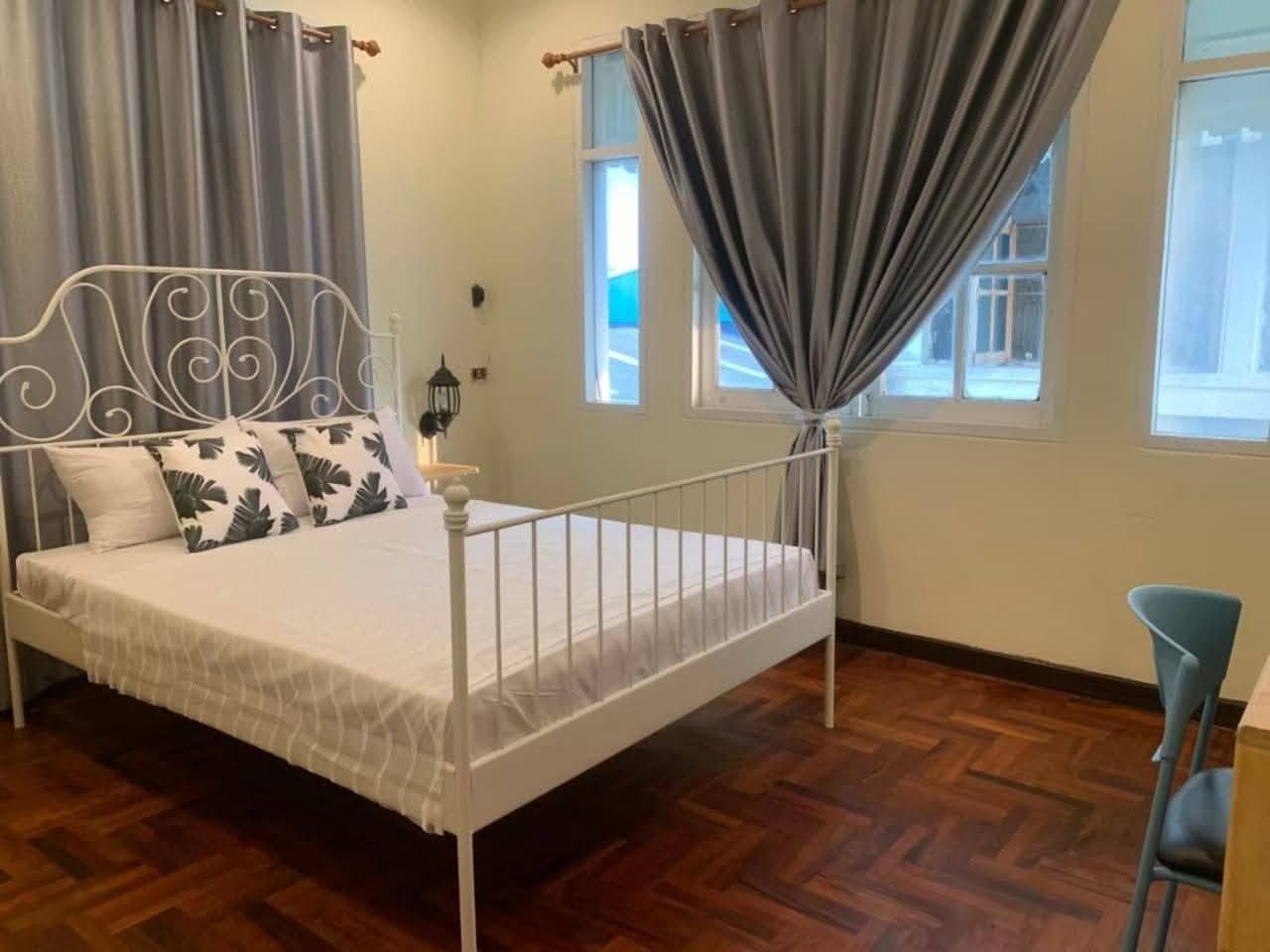 4 Bedroom Townhouse For Rent in Wang Mai, Pathum Wan, Bangkok - Image 23