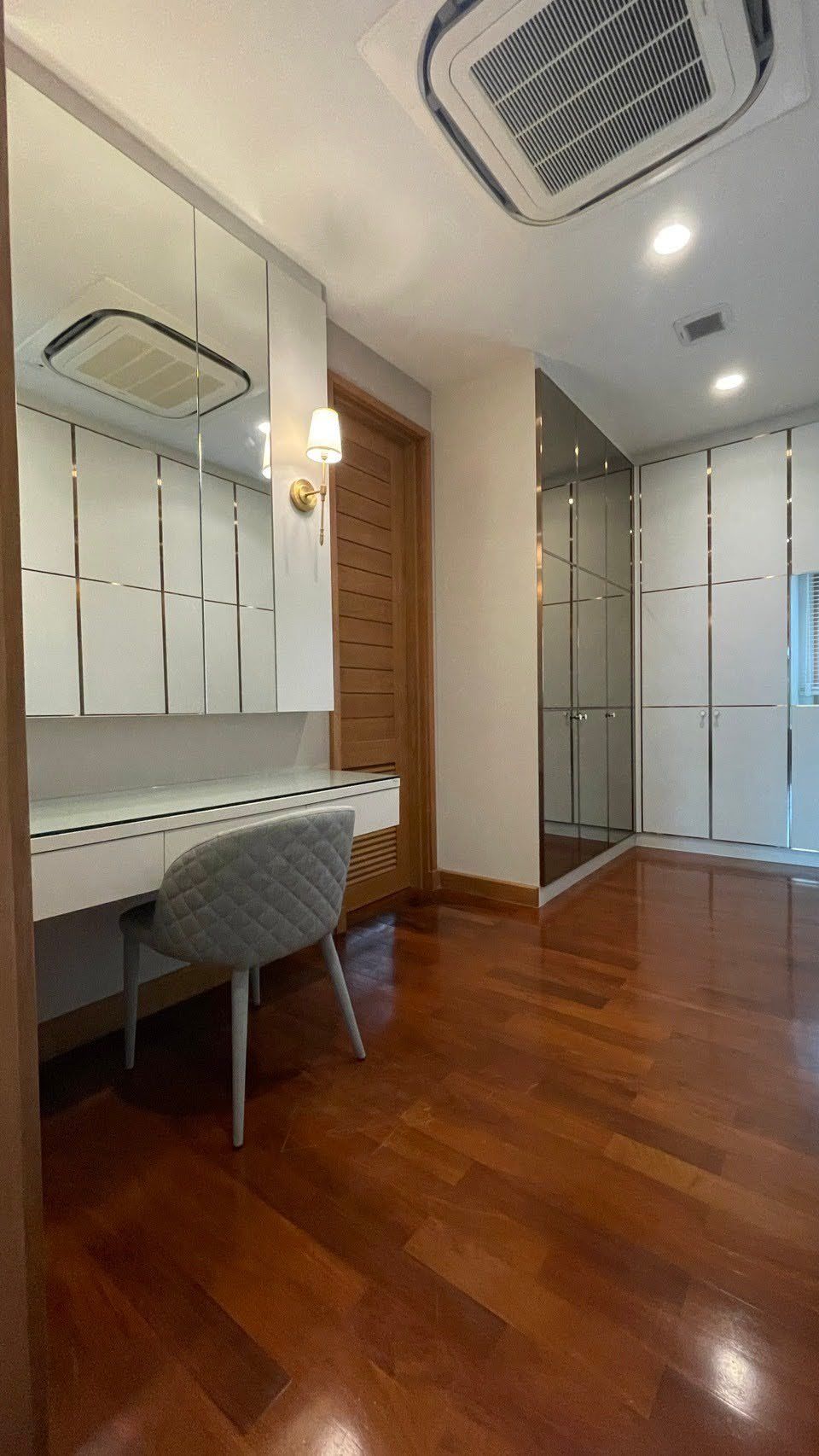 Grand Bangkok Boulevard Sukhumvit – Srinakarin - Image 25